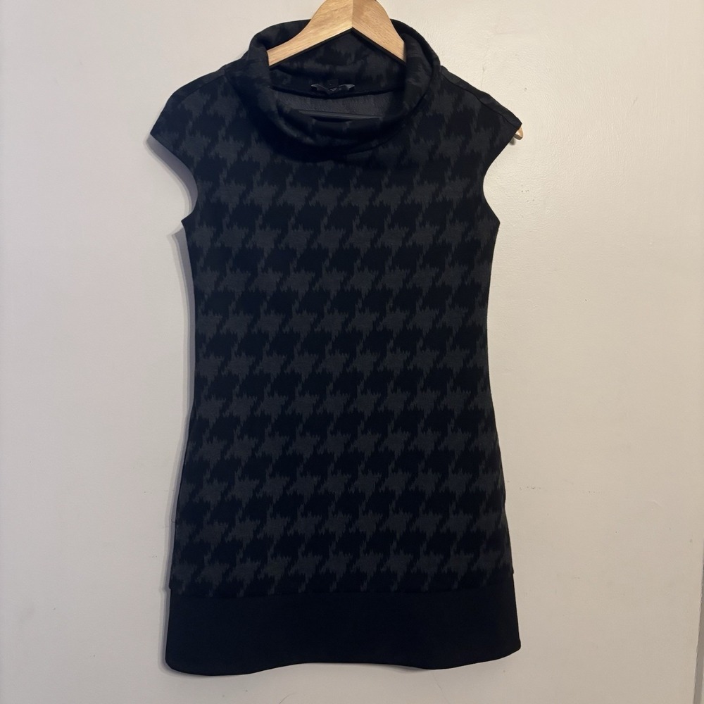 Express Women's Black Houndstooth Mini Dress Cowl neck Cap Sleeve Size XS $70